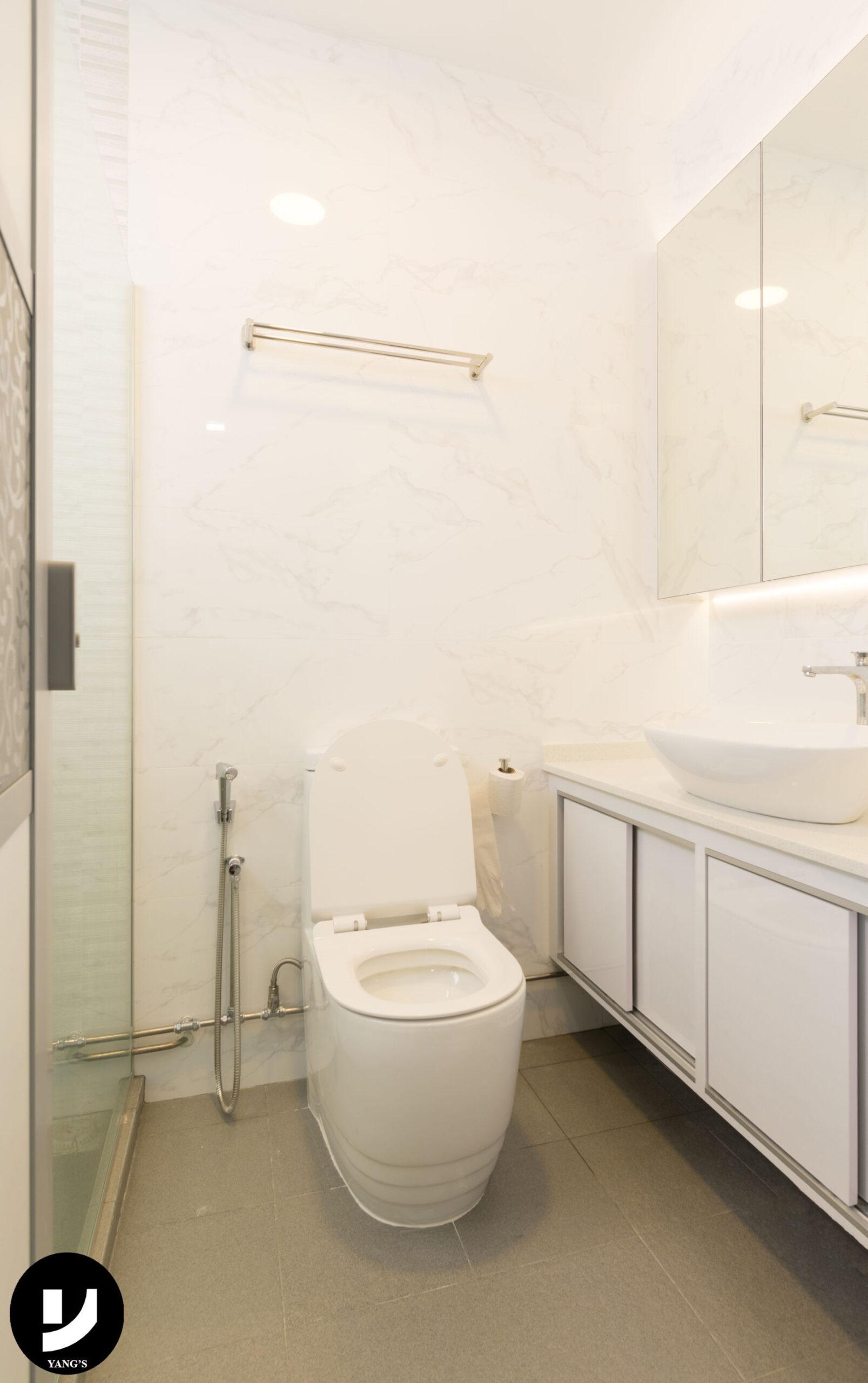 417 Hougang Ave 8 0064 scaled 1