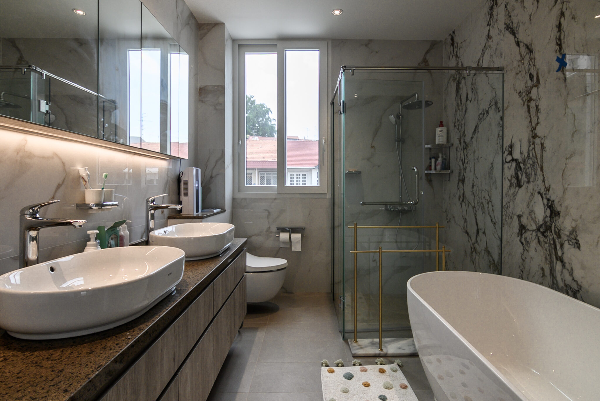 09 M Bath 01 2048x1369 1